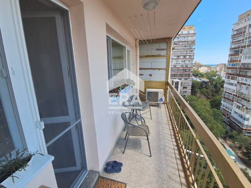 Продава се Четиристаен апартамент в Варна, Левски - 94 кв.м за 2341 €/кв.м - Снимка #6