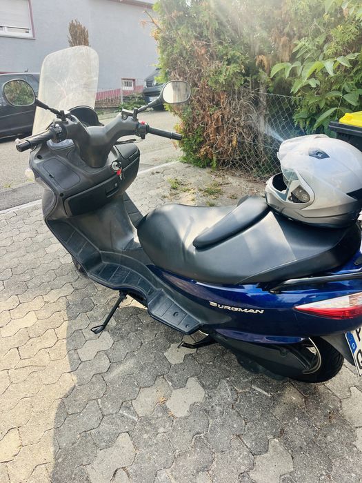 Suzuki Burgmann 2009