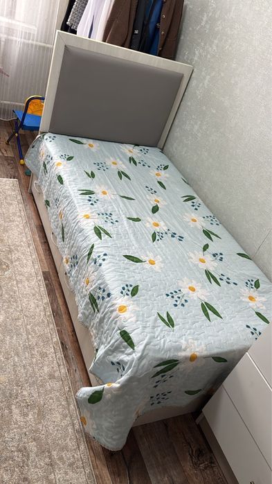 Продается односпальная кровать