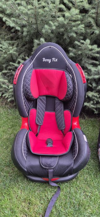 Автокресло Bony Fix