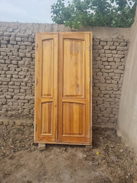 Йогоч эшик  210 110