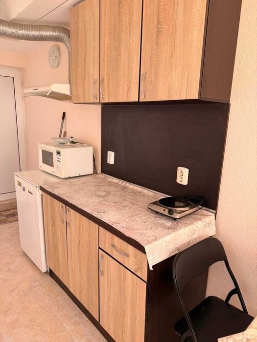 Студио " Мими " в старата част на града