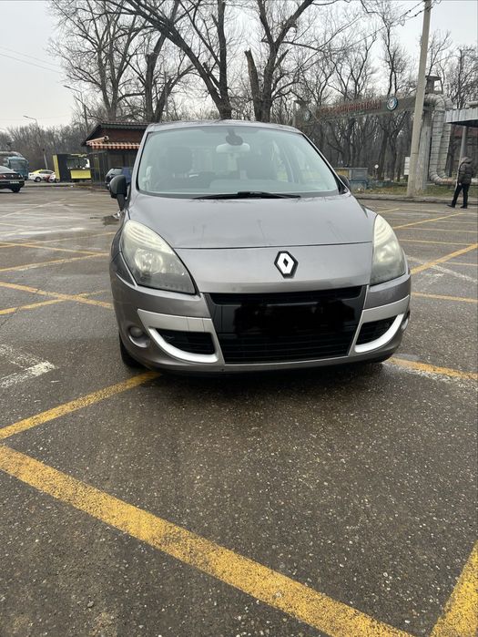 Renault Scenic 3 1.6dci 2012