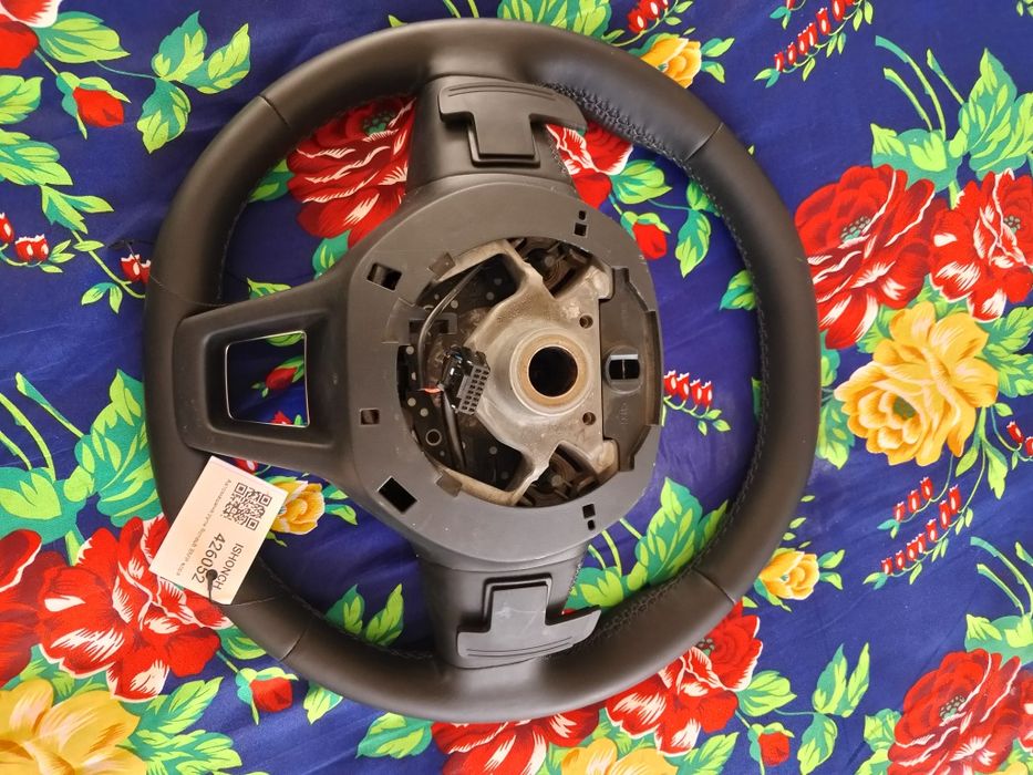 Продаётса Руль BMW новый