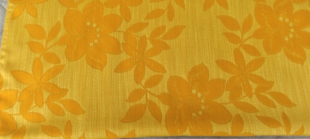 Покривки за маса, различни видове.