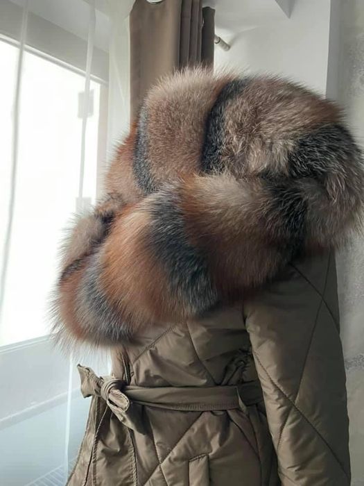 Geaca Parka cu blana naturală-Colectia noua. Calitate superioara . Pro