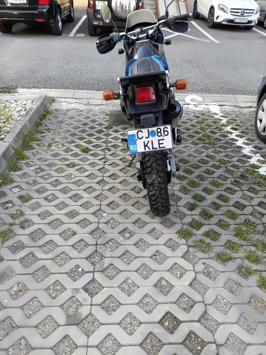 Vand motocicleta Kawasaki KLE 500, 2004, 35000km, stare foarte buna, vopsea originala, 2200 euro.