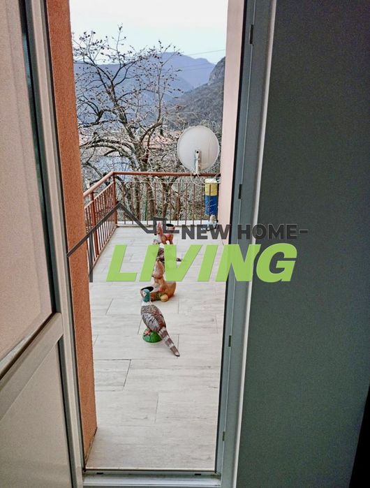 Продава се Къща в Кричим - 252 кв.м за 993 €/кв.м - Снимка #12