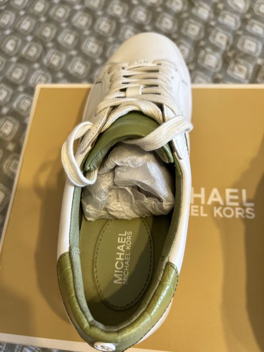 Кеды белые Michael Kors
