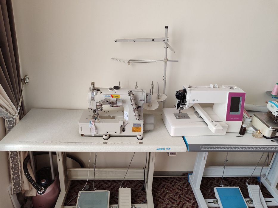 Tikuv mashinalar sotiladi srochna