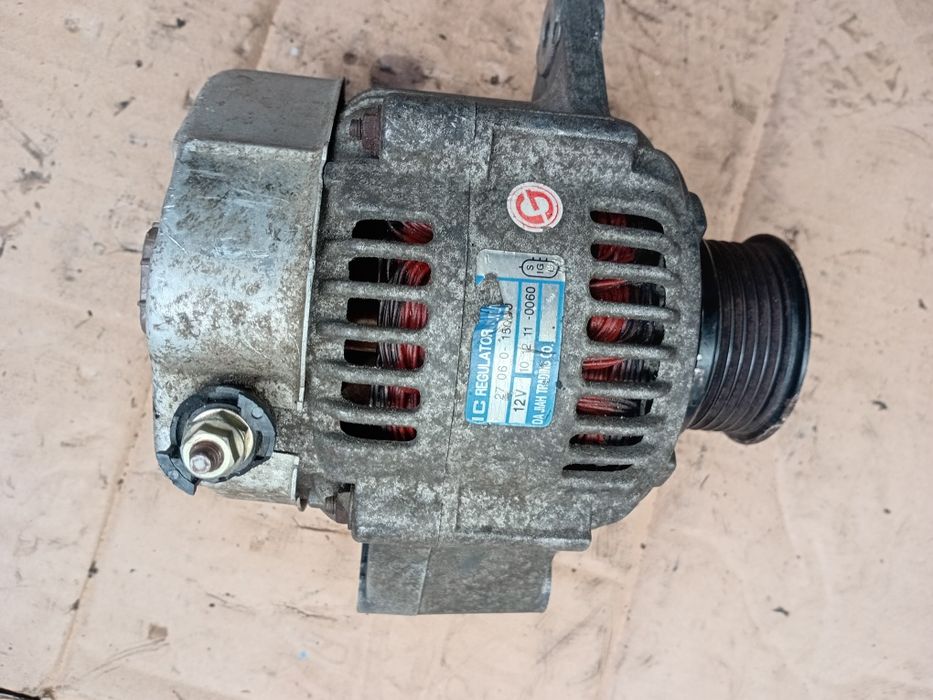 Генератор  Toyota Camry