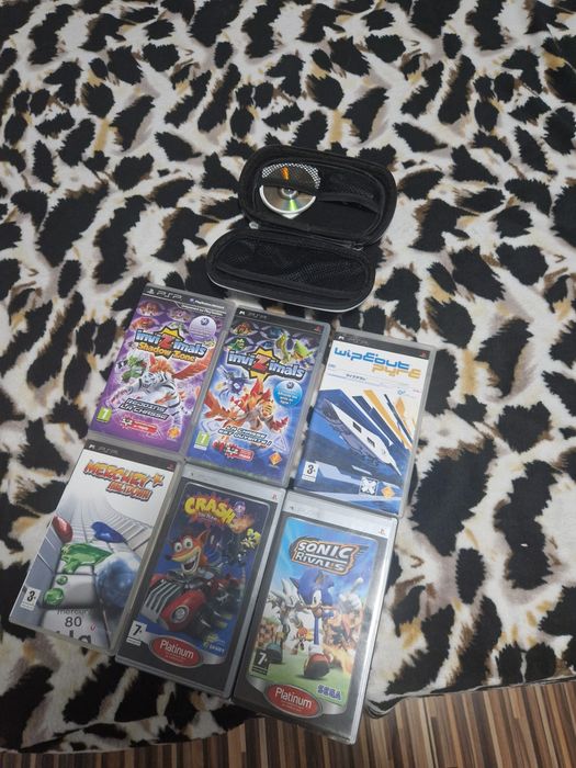 PSP portabil.                     .