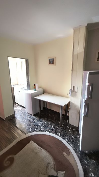 Garsoniera de închiriat