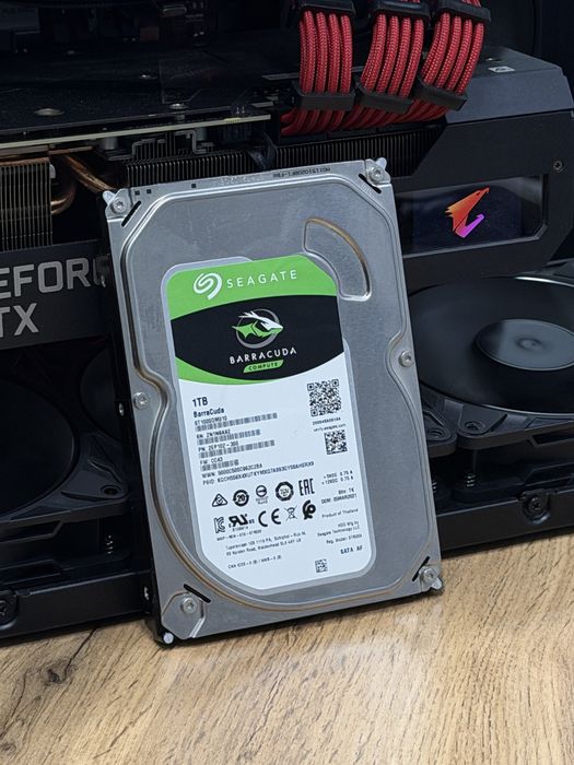 Жоский диск Seagate 1Tb