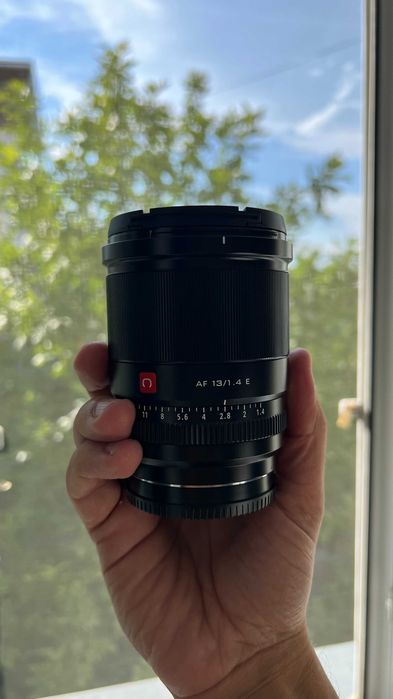 Viltrox 13mm f/1.4 E (Sony) — Состояние нового, полный комплект