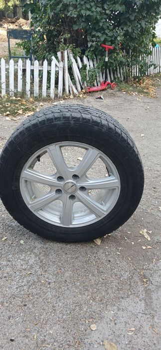 Продаю колеса с дисками