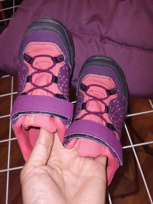 Яке  и маратонки Decathlon