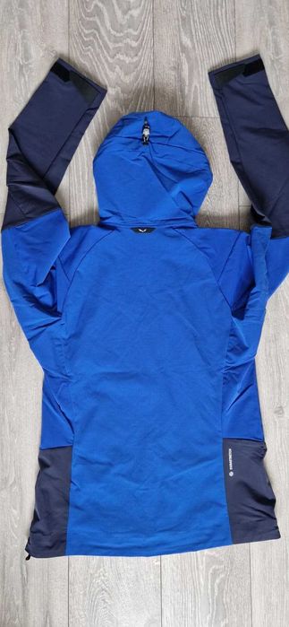 Geaca SALEWA M48 softshell salomon spyder mammut ortovox dynafit munte