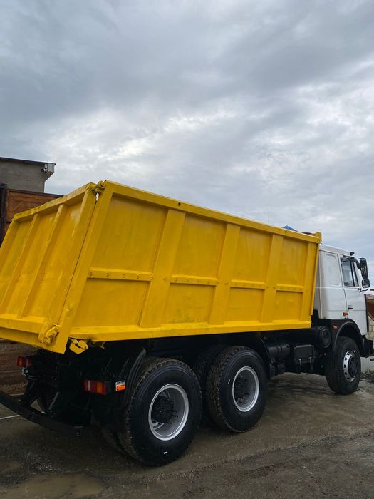 Маз 238     2010 года