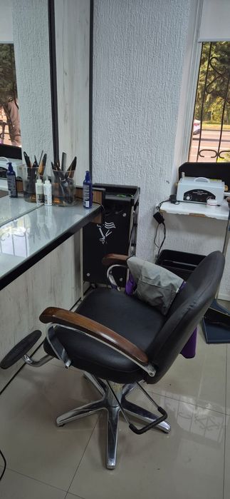 Кресло для парикмахера