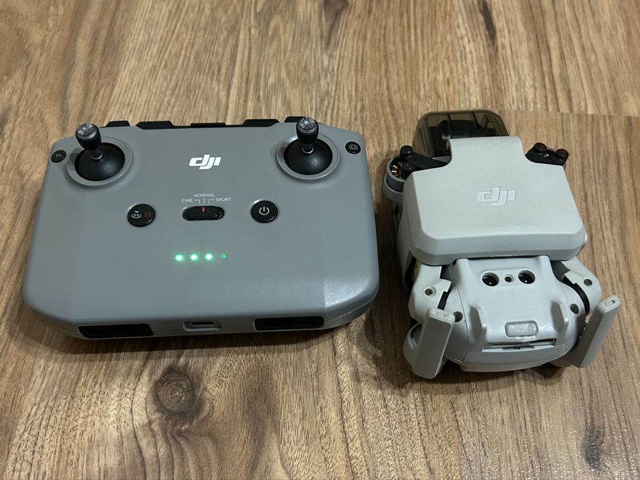 Дрон DJI Mini 2 с дистанционно