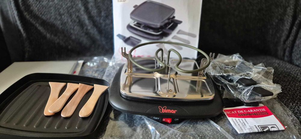 Raclette grill pentru 4 persoane ,nou