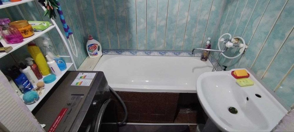 2 xonali uy sotiladi. Holati ideal. Manzil 2-20A. Shahar markazi.