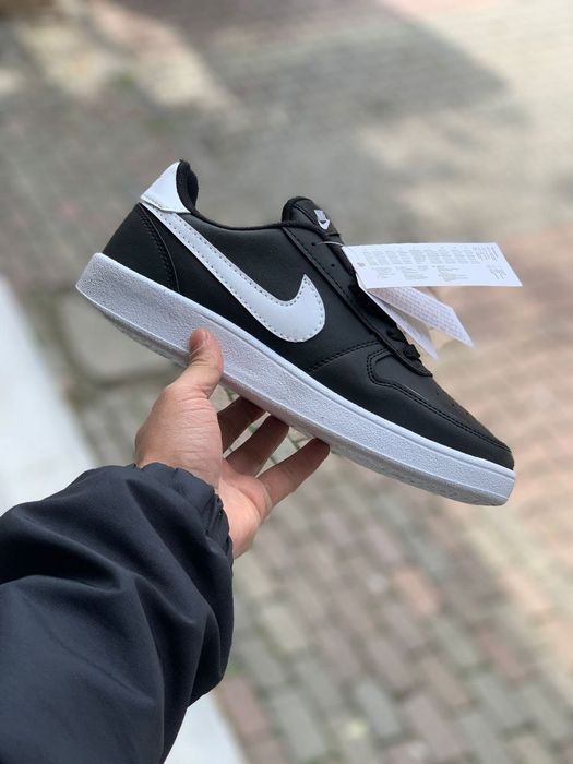 Adidasi unisex 145 lei