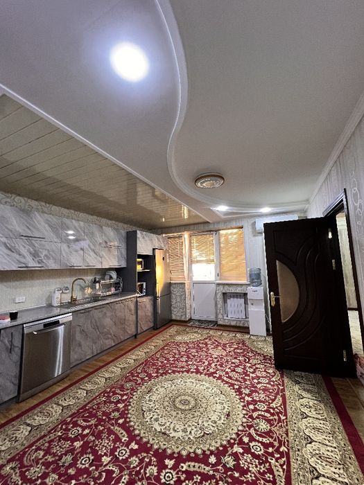 Нукус кинотеатр 5 хона 160 m2. 5/9/9