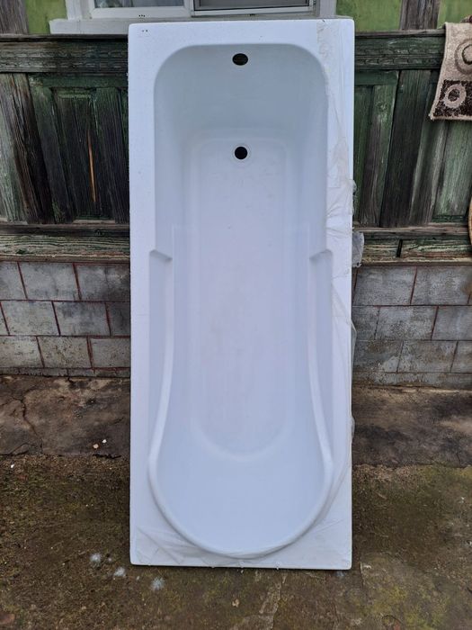 Vând cada baie și wc