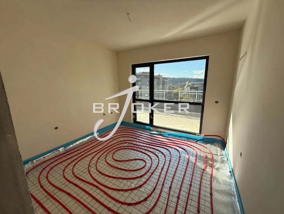 Продава се Многостаен апартамент в Кърджали, Център - 326 кв.м за 921 €/кв.м - Снимка #10