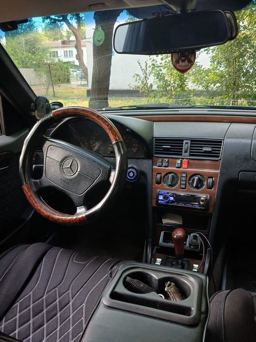 Продам Mercedes-Benz C 202
обьем :2.8
Мотор 104
Мотор,коробка без наре