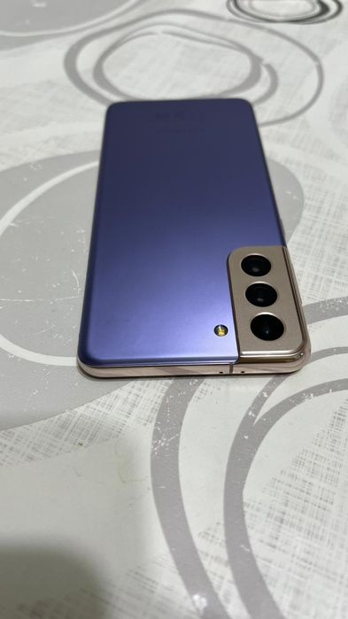 Самсунг S21 5G..