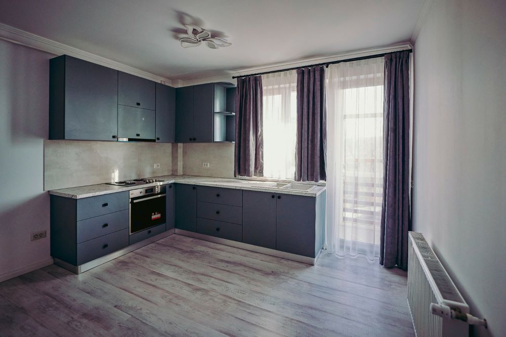 Vand apartamente 2 sau 3 camere bloc nou!