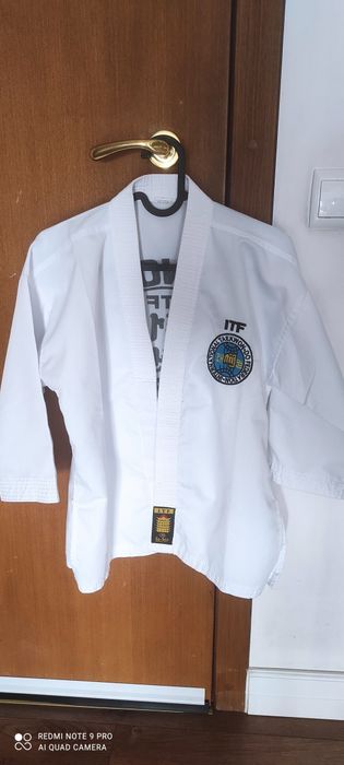 Кимоно за таекуондо