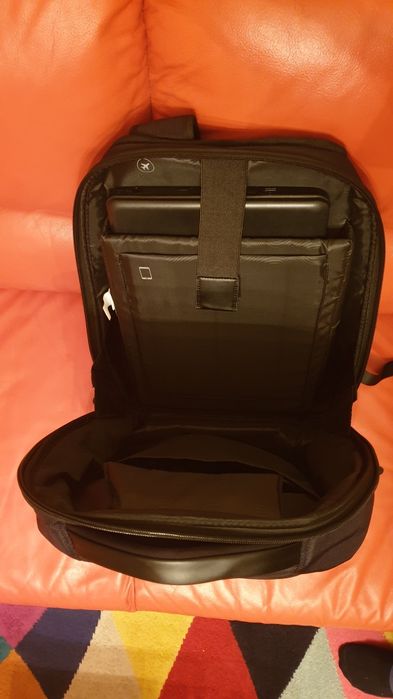 Rucsac Laptop Kensington Contour 2.0 Pro, ergonomic, 15,6 - 17", nou