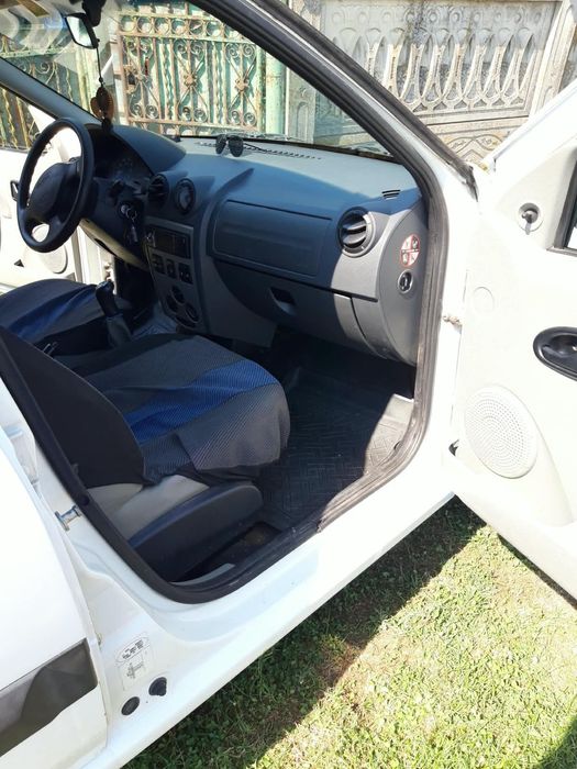 Vând Dacia Logan Mcv 1,5dci