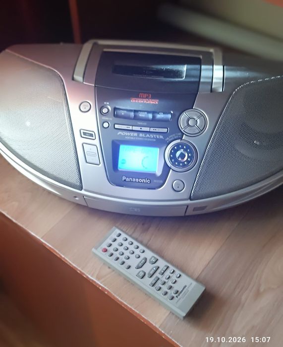Магнитофон+ CD плеер+ радио Panasonic