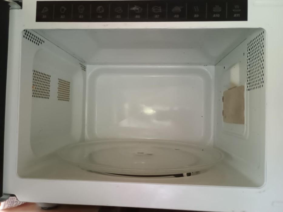 Cuptor microunde