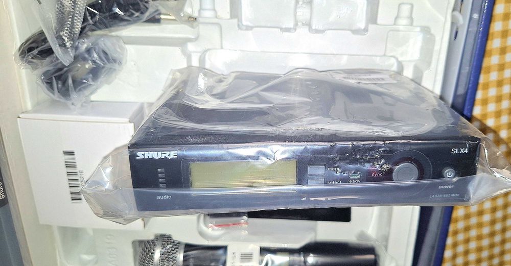 Microfon wireless Shure SM 58 SLX 2 cu reciver SLX 4 NOU SIGILAT