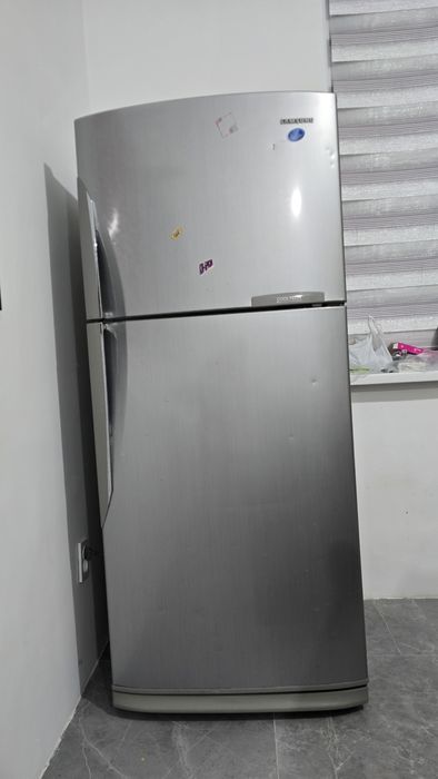 Продам холодильник Samsung