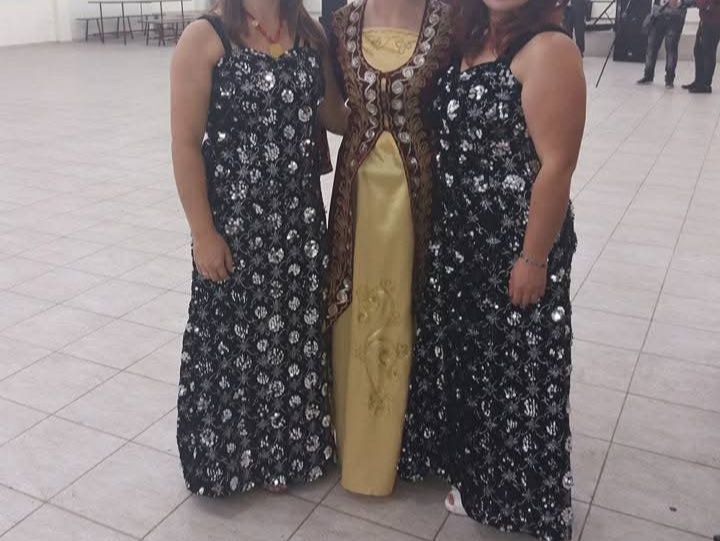 Носия за къна вечер