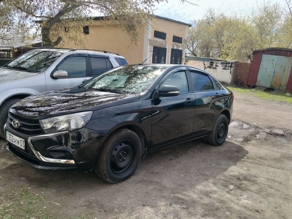 Продам весту 2020