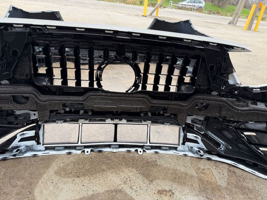 Mercedes e class w214 Amg 53 Мерцедес Е класа АМГ броня решетка