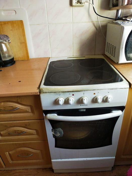 Продам эл.плиту б/у, недорого.