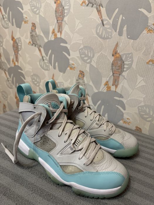 Високи маратонки Jordan