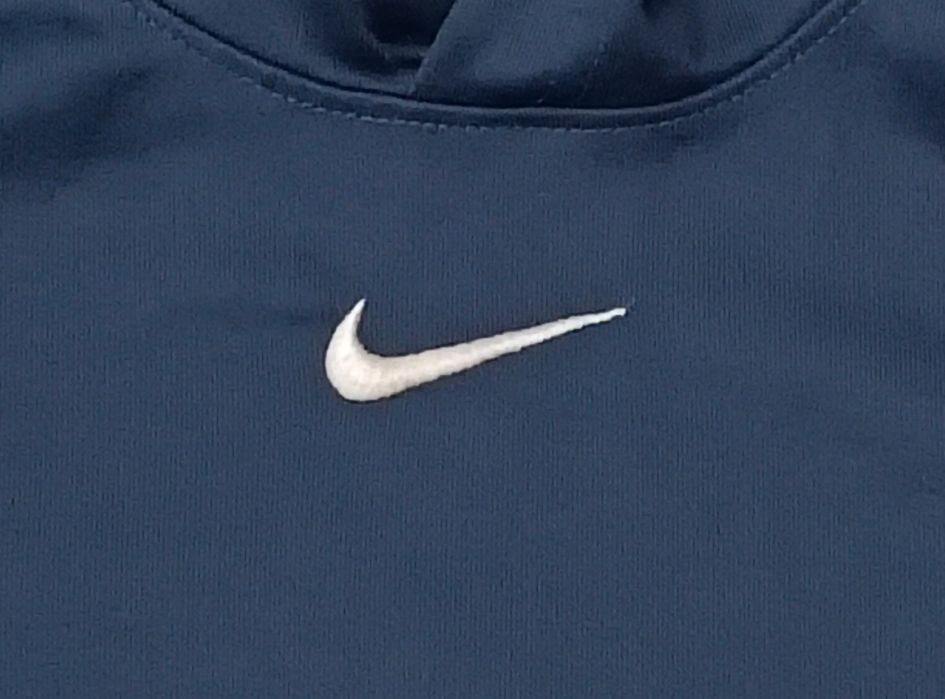 Nike Sportswear Repeat Sweatshirt оригинално горнище ръст 147-158см
