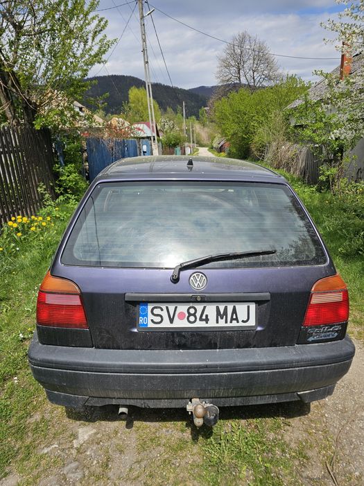 Vand  vw golf 3 1.6 benzina