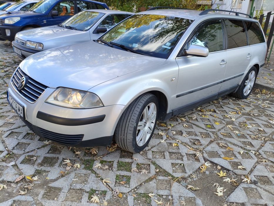 Продавам VW Pasat 1.8 T комби