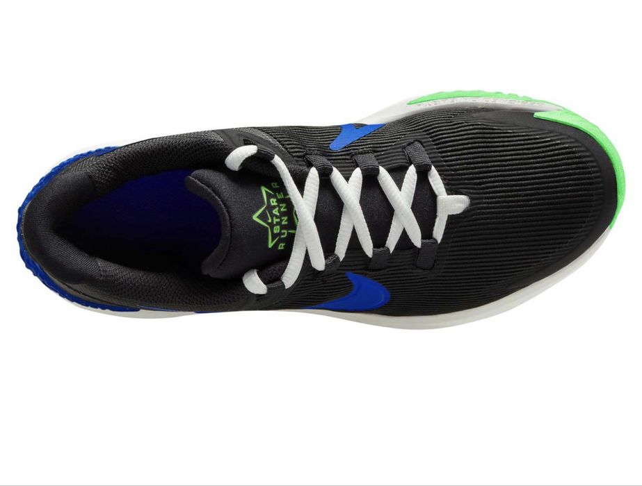 Страхотни маратонки Naik